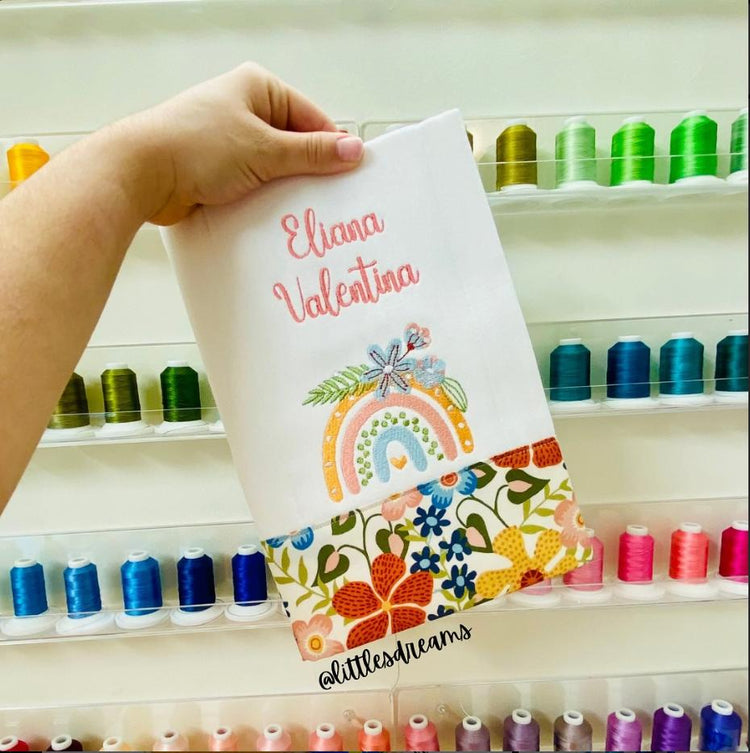 PAÑOS BORDADOS PARA NIÑAS